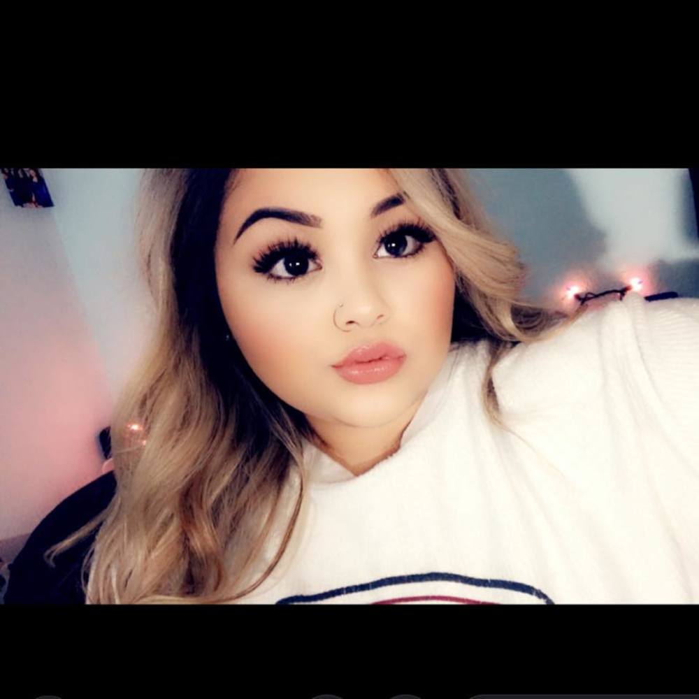 Meet your Posher, Abigail